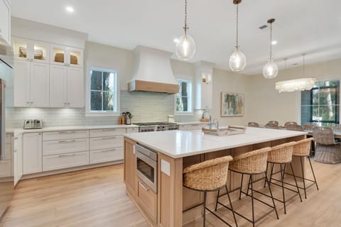 This kitchen has everything you will need for family meals while on vacation.