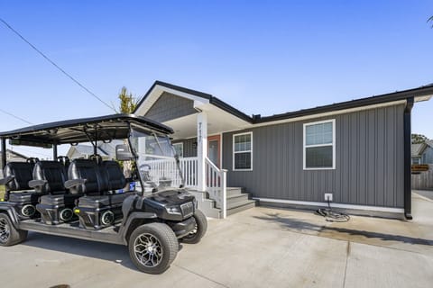 A Luxury 6 seat golf cart available for your stay!
