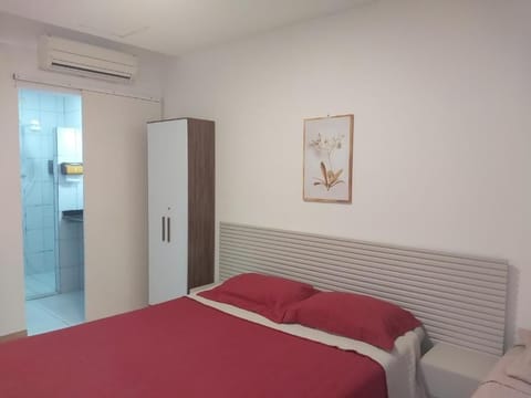 Family Suite | Iron/ironing board, free WiFi