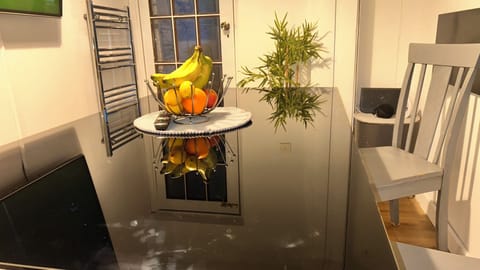 House, 4 Bedrooms, Smoking, Garden View | Interior