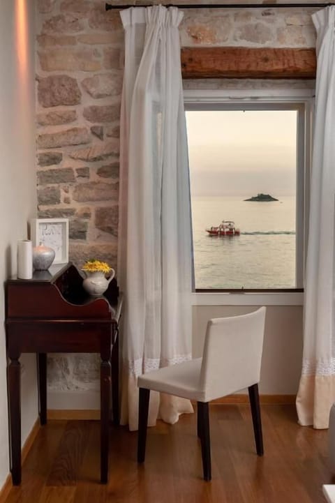 Apartment, Patio, Sea View | Interior