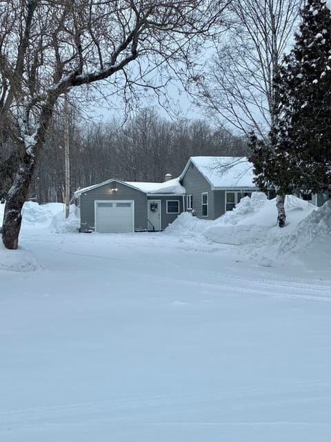 NEW-Pictured Rocks Paradise!Near Pictured Rocks & Lake Superior! House in Wisconsin