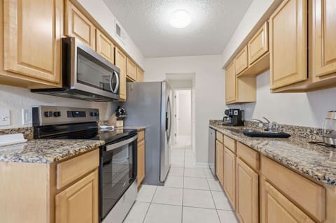 The kitchen is well equipped for an unforgettable getaway​