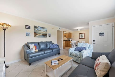 Curl up in the inviting living room & stream your favorites on the smart TV​