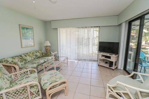 St. Augustine Beach Rentals Living Room