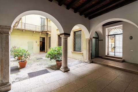 Apartment, 3 Bedrooms | Interior