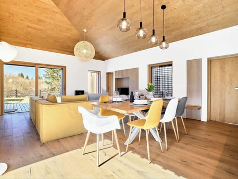 Flooring, Wood, Interior Design, Furniture, Floor, Ceiling, Home, Wood Flooring, Living Room, Kitchen & Dining Room Table