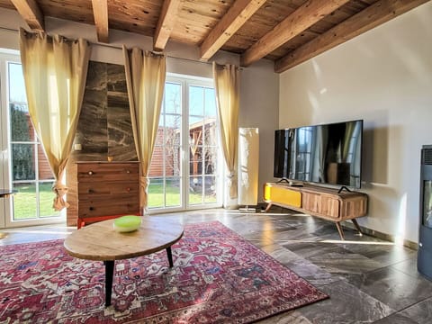 Furniture, Interior Design, Flooring, Floor, Wood, Wood Flooring, Ceiling, Lighting, Home, Living Room