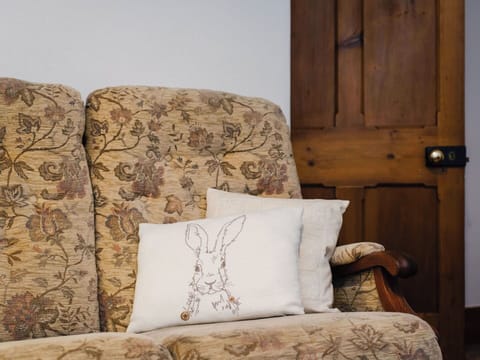 Furniture, Brown, Living Room, Picture Frame, Cushion, Throw Pillow, Wood Stain, Pillow, Chair, Lamp