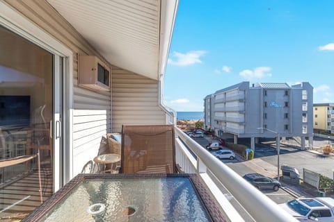 Brazilian Sun 302-Ocean City