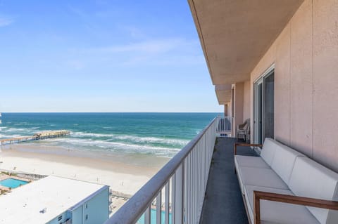 Condo, Multiple Beds (Salida del Sol 1101) | Property grounds