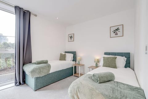 2 bedrooms, iron/ironing board, WiFi (free), bed sheets