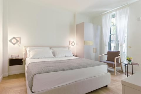 Superior Double Room, Balcony | In-room safe, blackout drapes, soundproofing, iron/ironing board