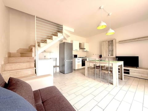 9b51ebe0 afc2 4d36 893a ac74d0c758bd