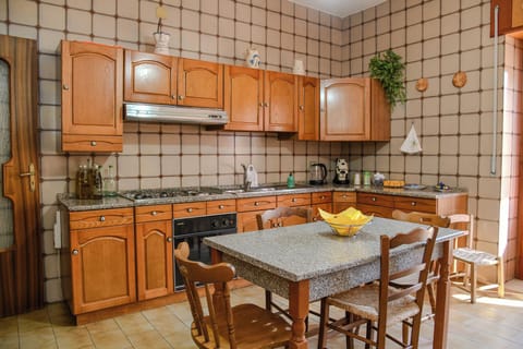 Fridge, stovetop, cookware/dishes/utensils