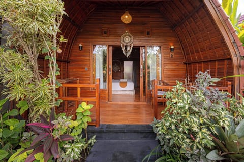 Deluxe Room | Exterior