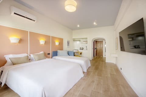 Studio | Iron/ironing board, free WiFi, bed sheets