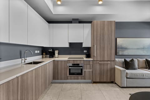 Apartment, 1 Bedroom | Private kitchen