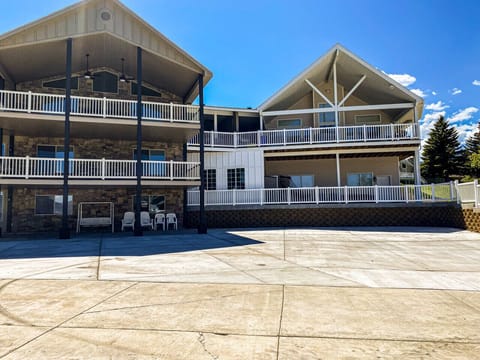 Large decks adorn the conjoined homes