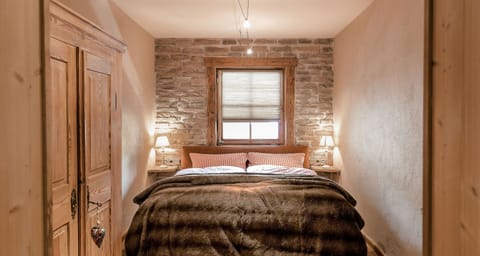 1ad5464e03543183-124230-be2dad14c217aa4d1771362296