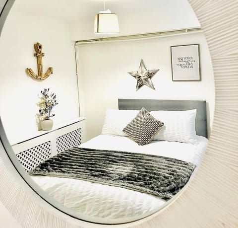 Bedroom aspect