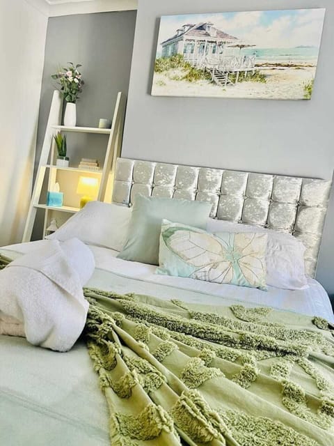 Main bed