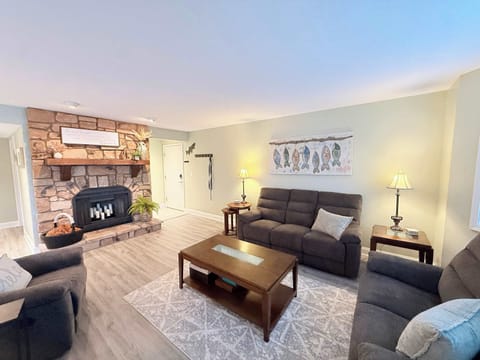 Relax, explore, and enjoy – you’ll really Have It All in Osage Beach 