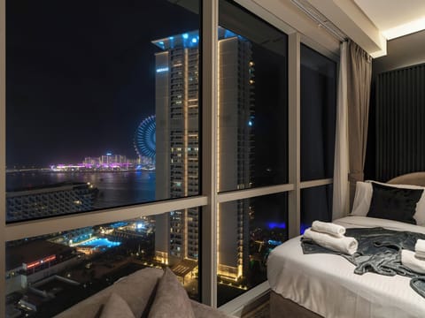 Signature Penthouse, Beach View | Iron/ironing board, free WiFi