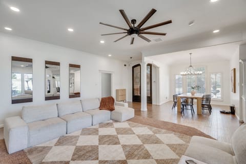 Odessa Vacation Rental | 4BR | 3BA | 2,500 Sq Ft