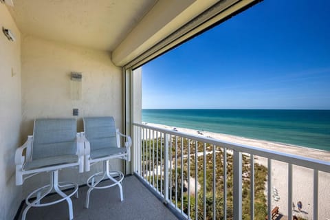Oceanfront balcony with stunning panoramic beach views