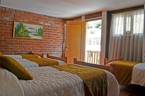 Classic Double Room | Iron/ironing board (on request), WiFi (free)