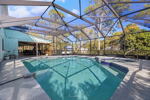 Private screened pool with plenty of seating