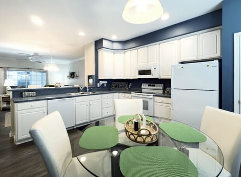 Eat In Kitchen