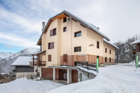 Holiday Home Exterior [winter]