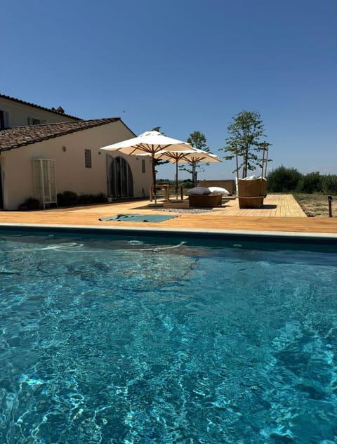Swimming Pool, Estate, Resort, Villa, Hacienda, Hotel, Resort Town, Sunlounger