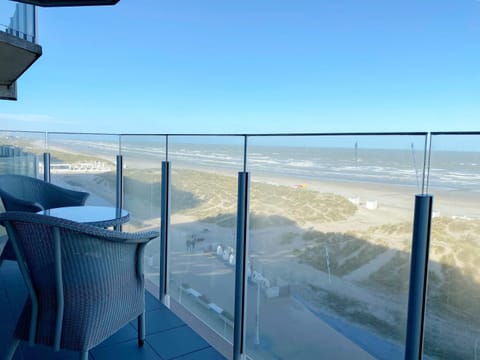 Apartment | Balcony