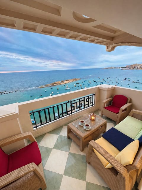 Comfort Apartment, 3 Bedrooms, Sea View, Beachfront | Terrace/patio