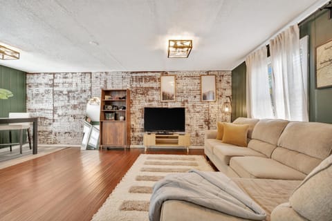 House | 1 bedroom, high-speed internet