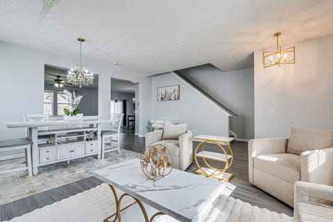 House (4 Bedrooms) | Interior