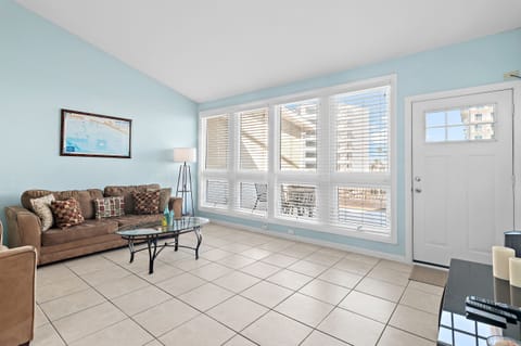 Welcome to Emerald Breeze