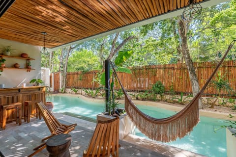 Area and facilities,Balcony / Terrace,Pool view