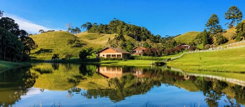 Linda Casa em Estilo Germânico em Rancho Queimado - SC  | Lake view
