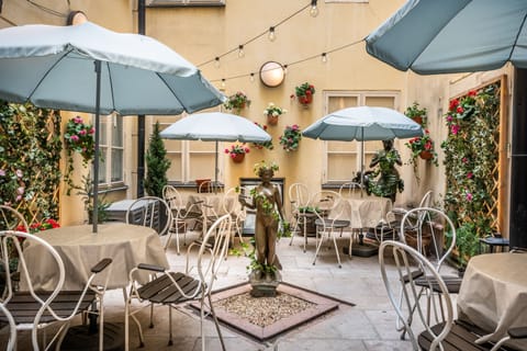 Courtyard