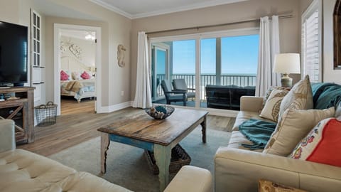 Jeff and Gina Properties - On The Rocks 2 (OTR-2) - Indian Rocks Beach - 3 Bedroom - 2 Bathroom - Gulf Waterfront - Beach Front - Outside Pool