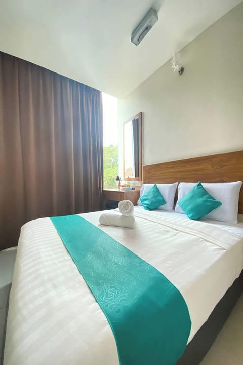 Standard Double Room, 1 Queen Bed | WiFi (free), bed sheets