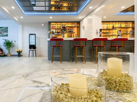 Apartment | Bar (on property)