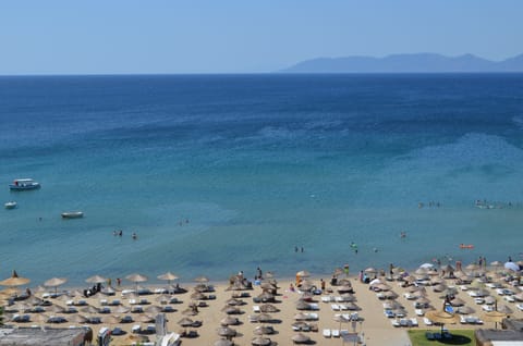 Beach/ocean view