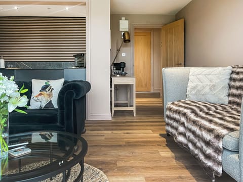 Open plan living space | The Foxes Hole - Fox and Wolf Retreats, Laneshawbridge, near Colne