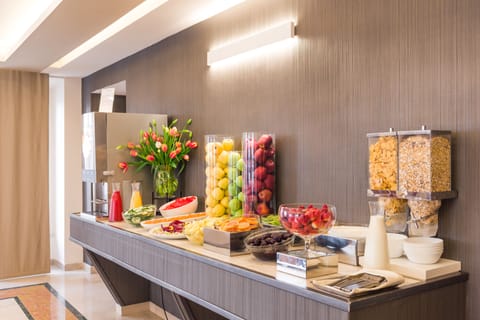 Daily buffet breakfast for a fee