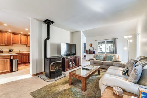 Incline Village Vacation Rental | 4BR | 2BA | 1,728 Sq Ft